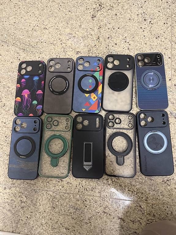 Covers & Schutzfolien: 10x iPhone 17 Pro Max Handyhüllen  Set – Gebraucht aus Zürich von meti1975 3