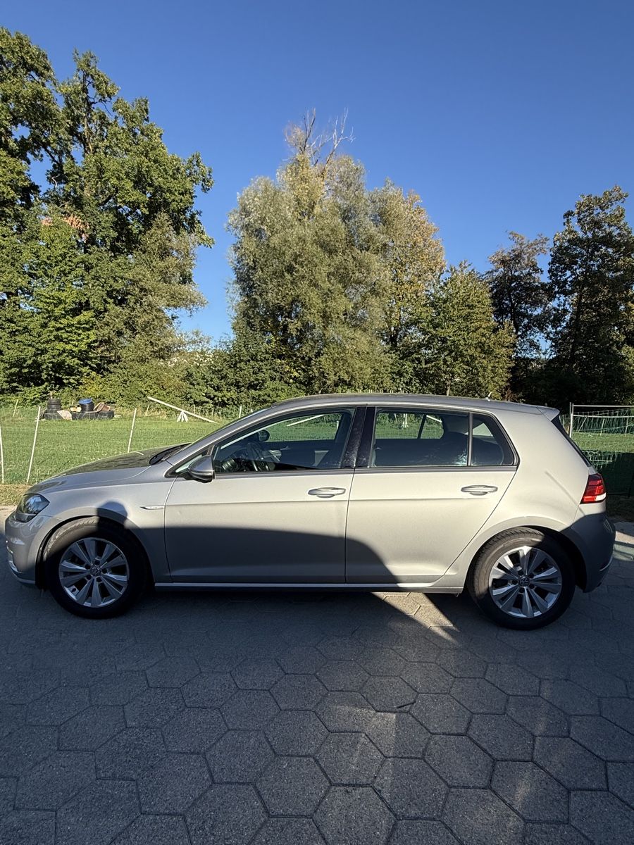 VW Autos: VW Golf 7.5 BlueMotion – D'occasion à Gettnau par andre.dossantos 1