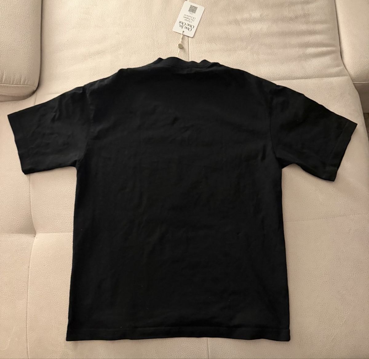 Balenciaga T-shirt: Balenciaga Tshirt – Nuovo (secondo la descrizione) da Lachen SZ venduto da mima41 2