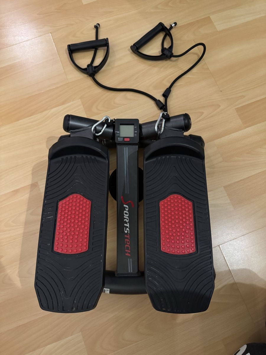 Sportstech Hometrainer: Sportstech Stepper mit Trainingsbändern gebraucht – Usato da Turgi venduto da Nicci007 1
