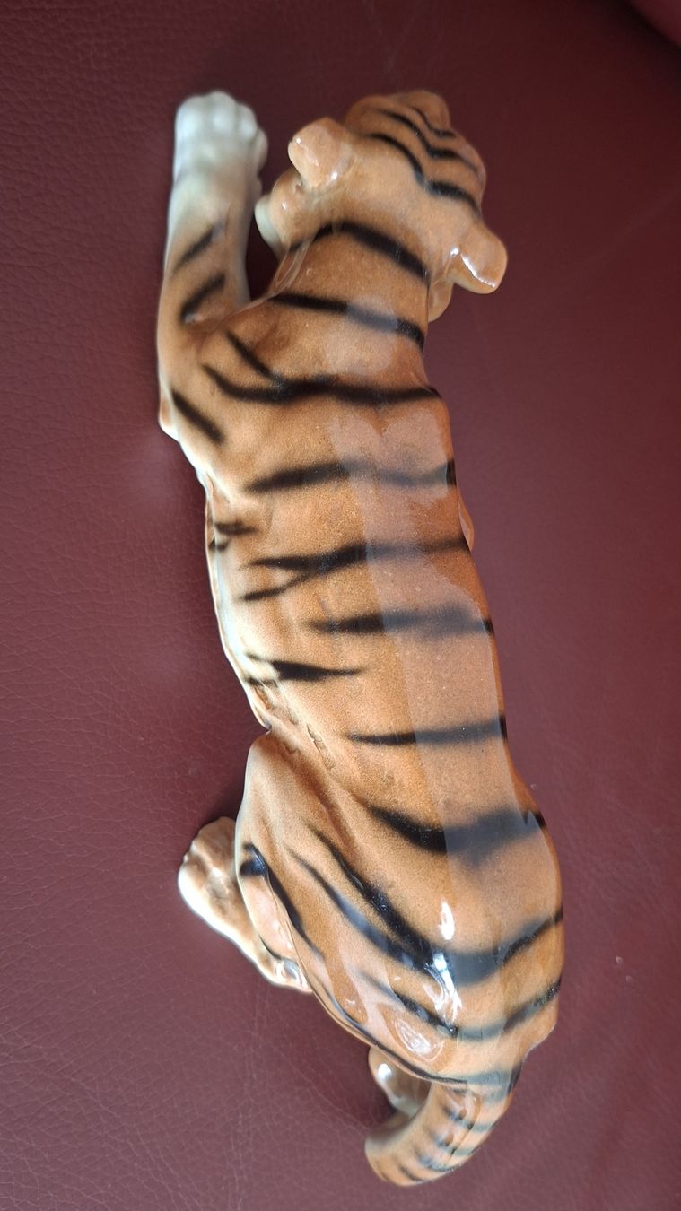 Statuette: Vintage Tiger Figur  – Usato da Galmiz venduto da Schlumpfi5 3