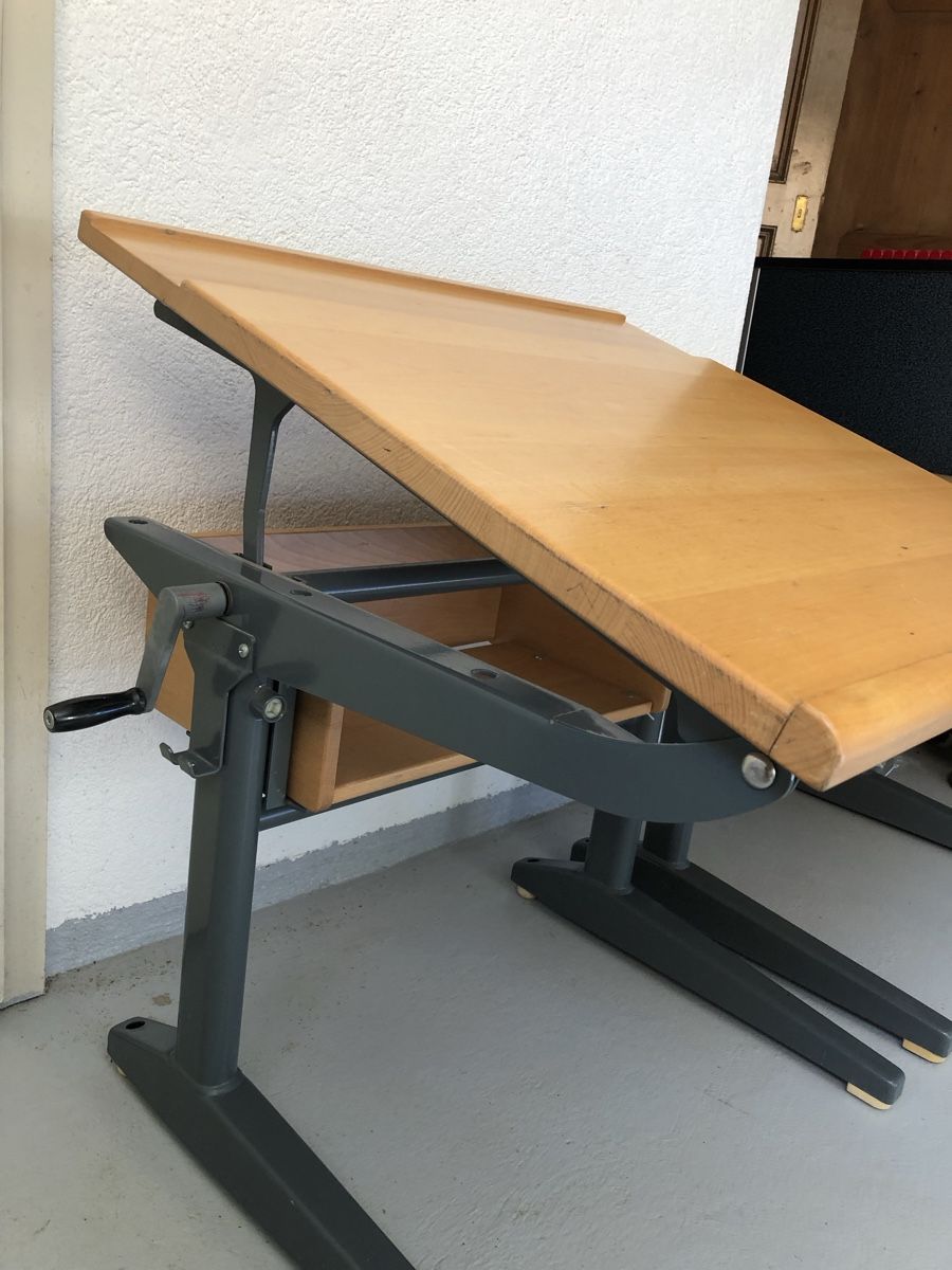 Bureaux: Zwei Kinder- Schreibtische – D'occasion à Läufelfingen par bubidu 3