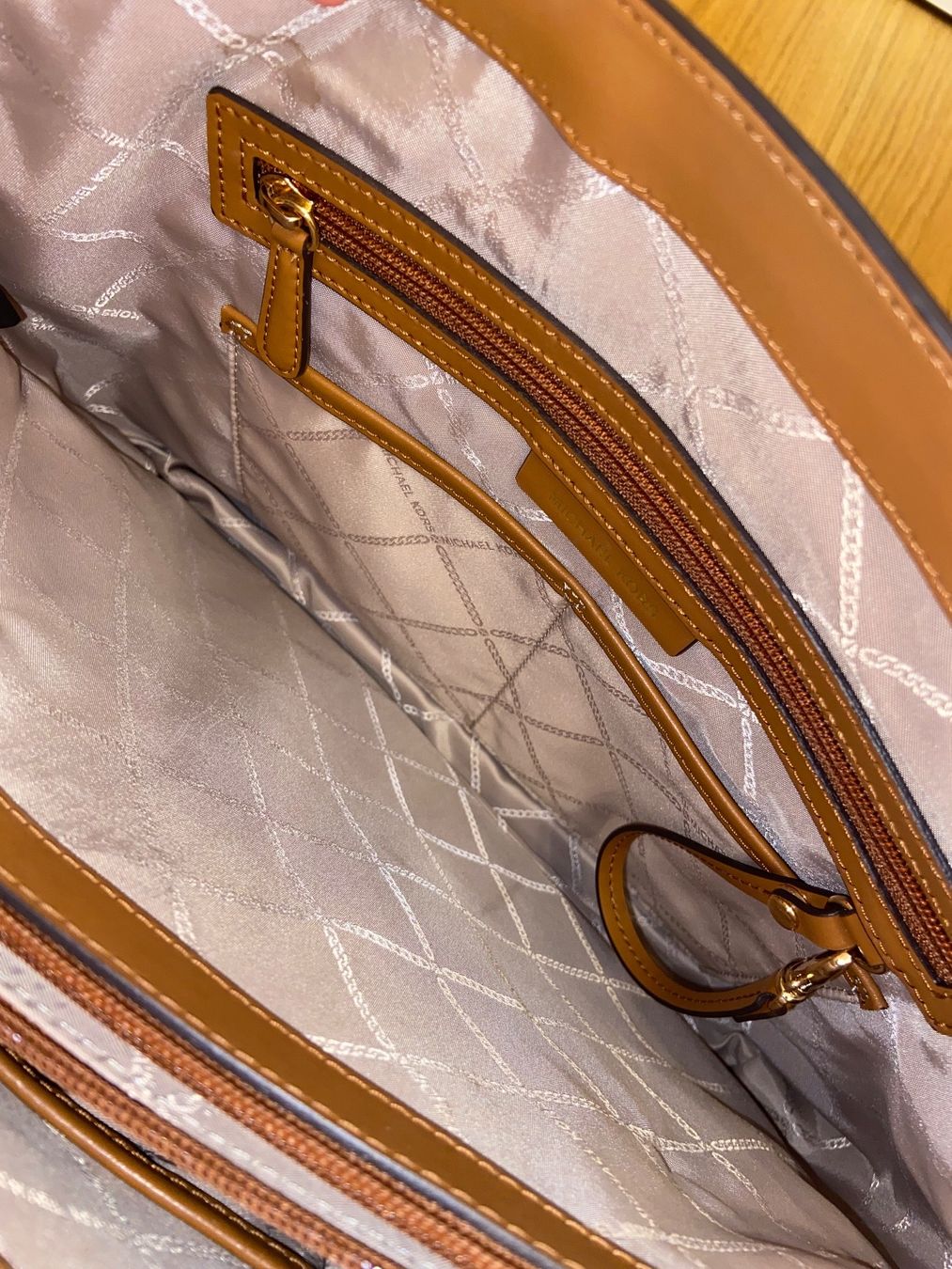 Michael Kors Borse da donna: Michael Kors Tasche – Nuovo (secondo la descrizione) da Basel venduto da sop_h98w 3