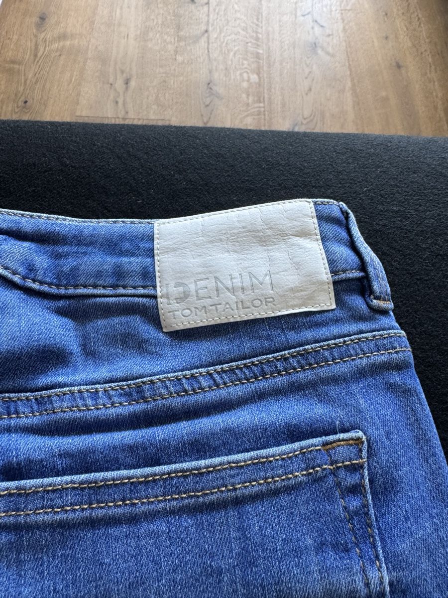 Tom Tailor Jeans: Tom Tailor Damen Jeans W27 – Nuovo e nell'imballaggio originale da Balgach venduto da fad_jb55 2