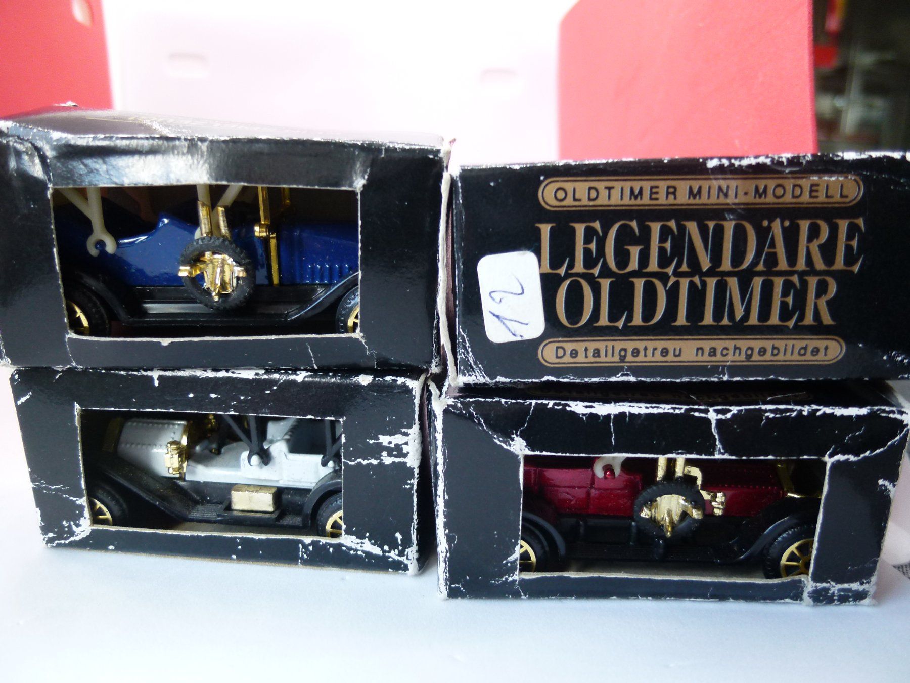 Modellini d'auto: ab  5.--       4 Oldtimer - Minis - Serie "Das Beste" – Usato da Reiden venduto da alpina2