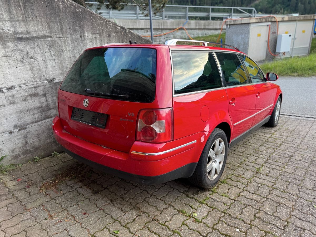 VW Automobili: VW PASSAT VARIANT 4MOTION AB PLATZ – Usato da Riedholz venduto da Anton_001 1