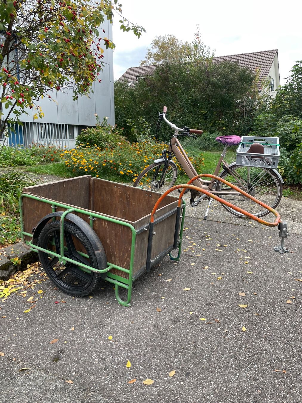 Anhänger: Veloanhänger / Töfflianhänger – Gebraucht aus Gümligen von bettflasche