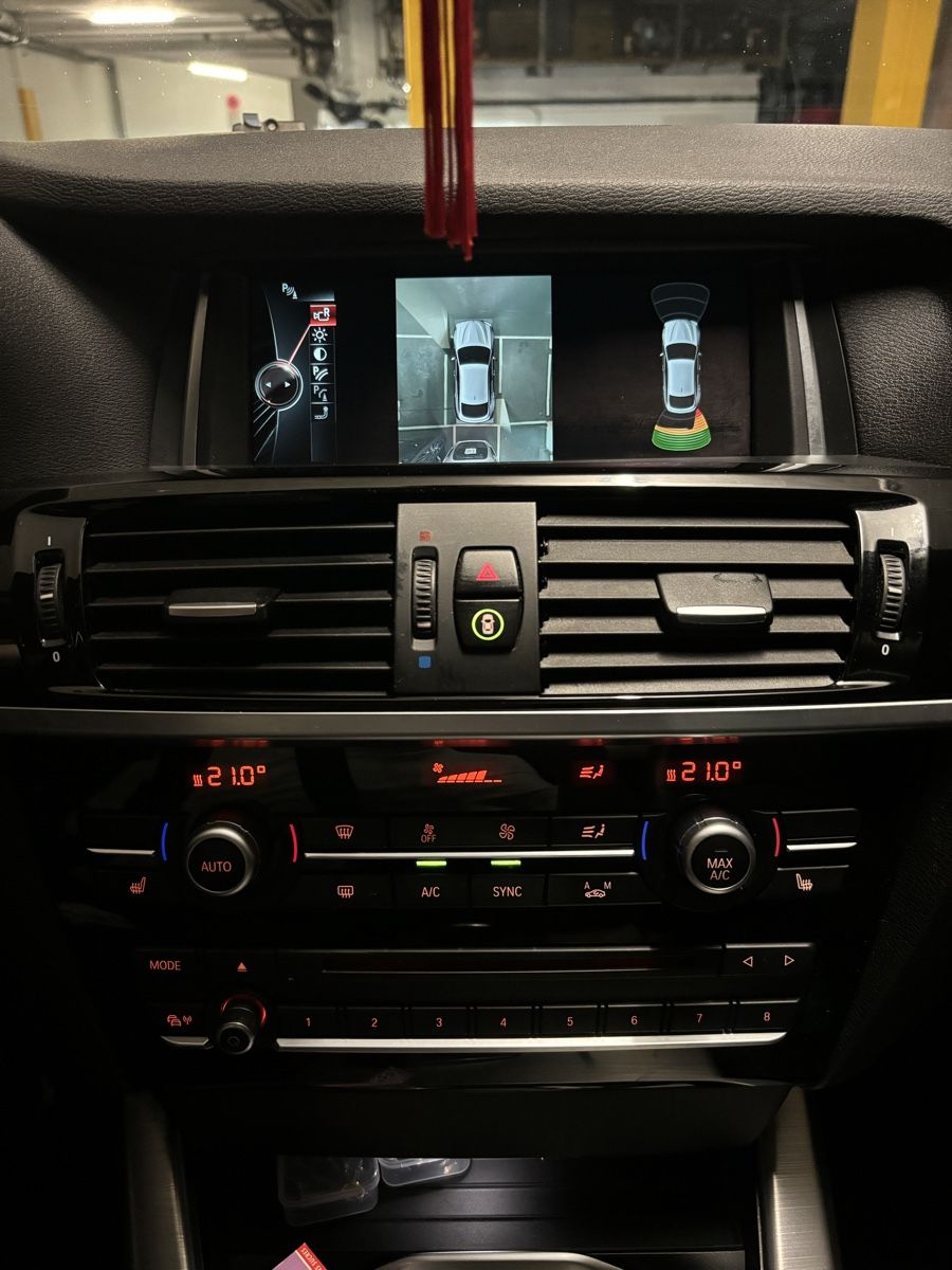BMW Autos: BMW X4 35D – D'occasion à Zürich par sooncharee 3