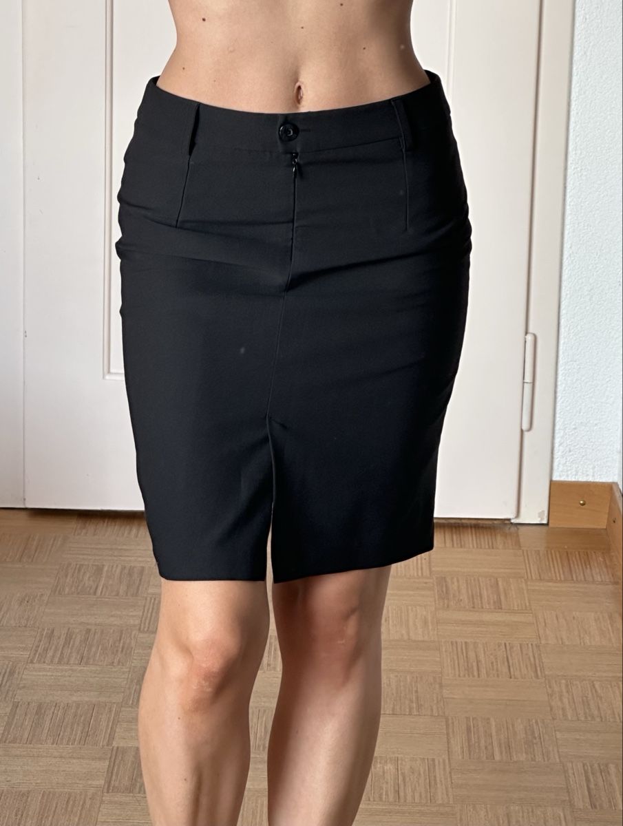Röcke: Black pencil skirt size S – Gebraucht aus Orvin von mboder