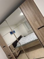 Kleiderschrank