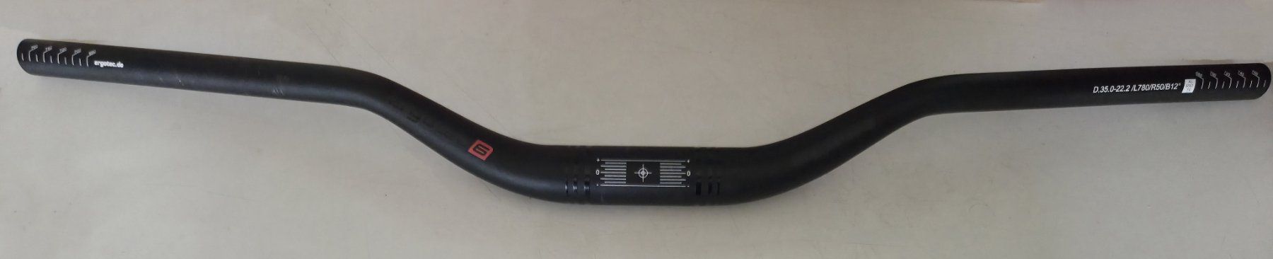 Pièces détachées: Cintre Ergotec – D'occasion à Peseux par Black-Falcon