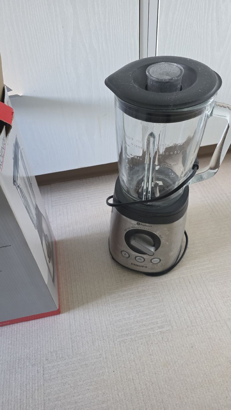 Philips Appareils de cuisine: Mixeur Philips – Défectueux à Effretikon par rinuom01 1