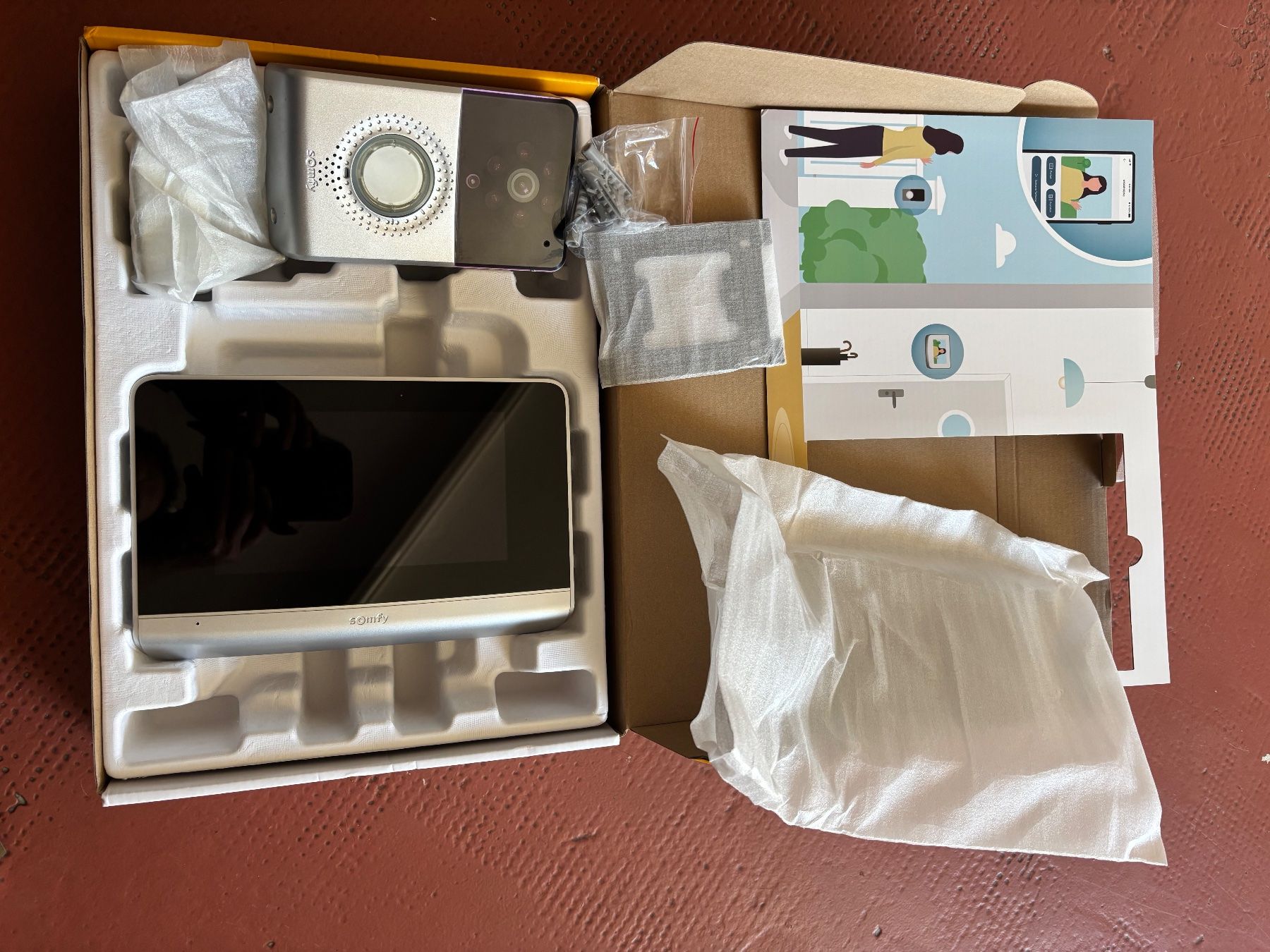 Videocamere: interfone Somfy V500 – Usato da chêne bourg venduto da aparicio