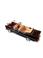 Atlas - Simca Chambord, Präsidentenwagen 1:43, metall