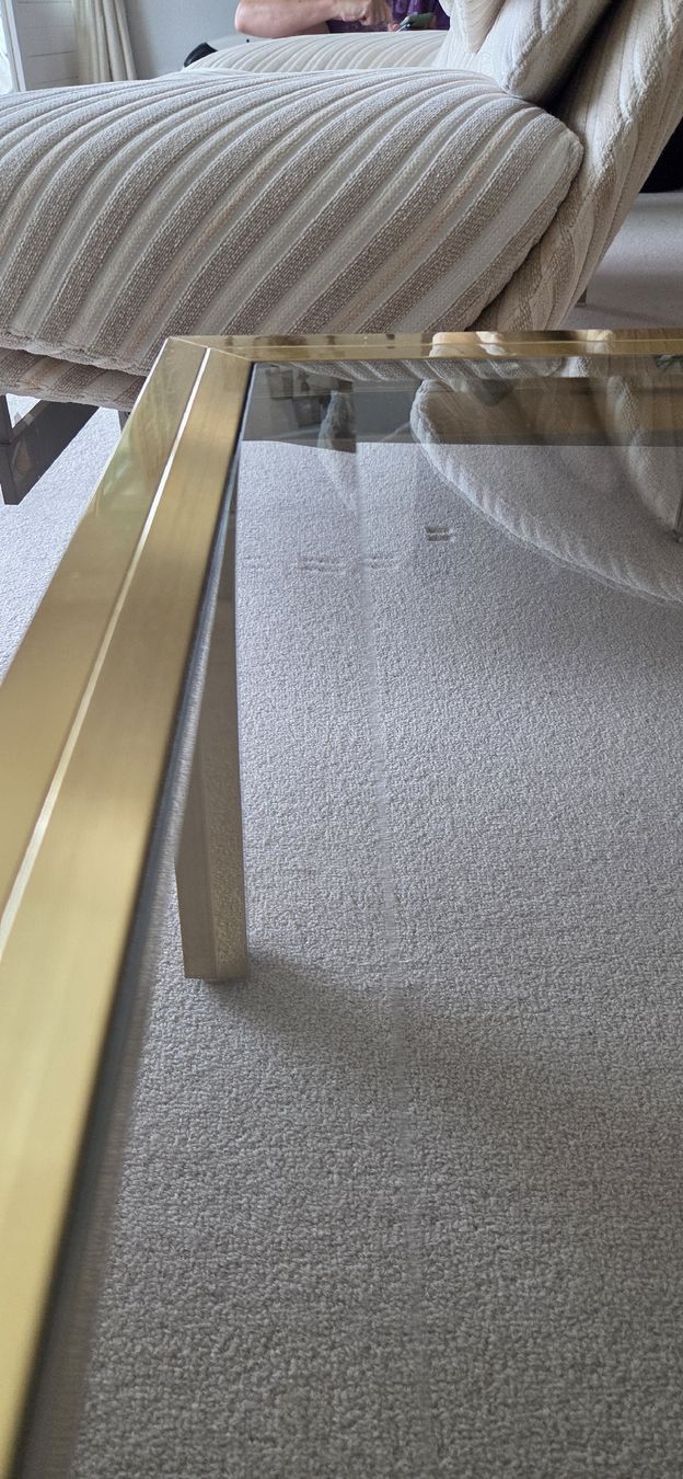 Tische: Glastischchen geschliffenes Glas – Gebraucht aus Wädenswil von Greatstuff 2