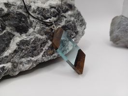 Epoxy & Nussbaumholz (Dunkel) Anhänger