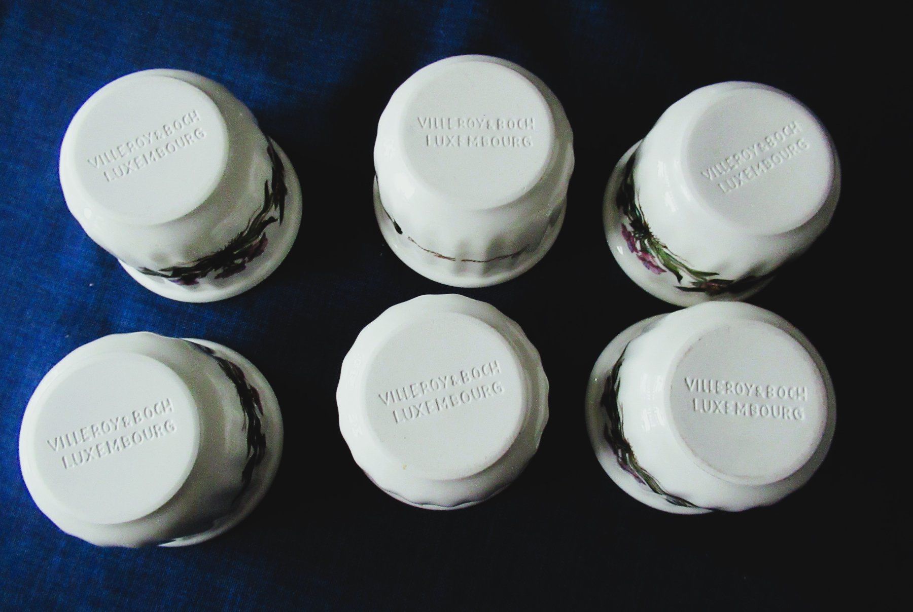 Villeroy & Boch Set di piatti: VILLEROY UND BOCH 6 SOUFFLE FÖRMCHEN – Nuovo (secondo la descrizione) da Ostermundigen venduto da Finnflower 1