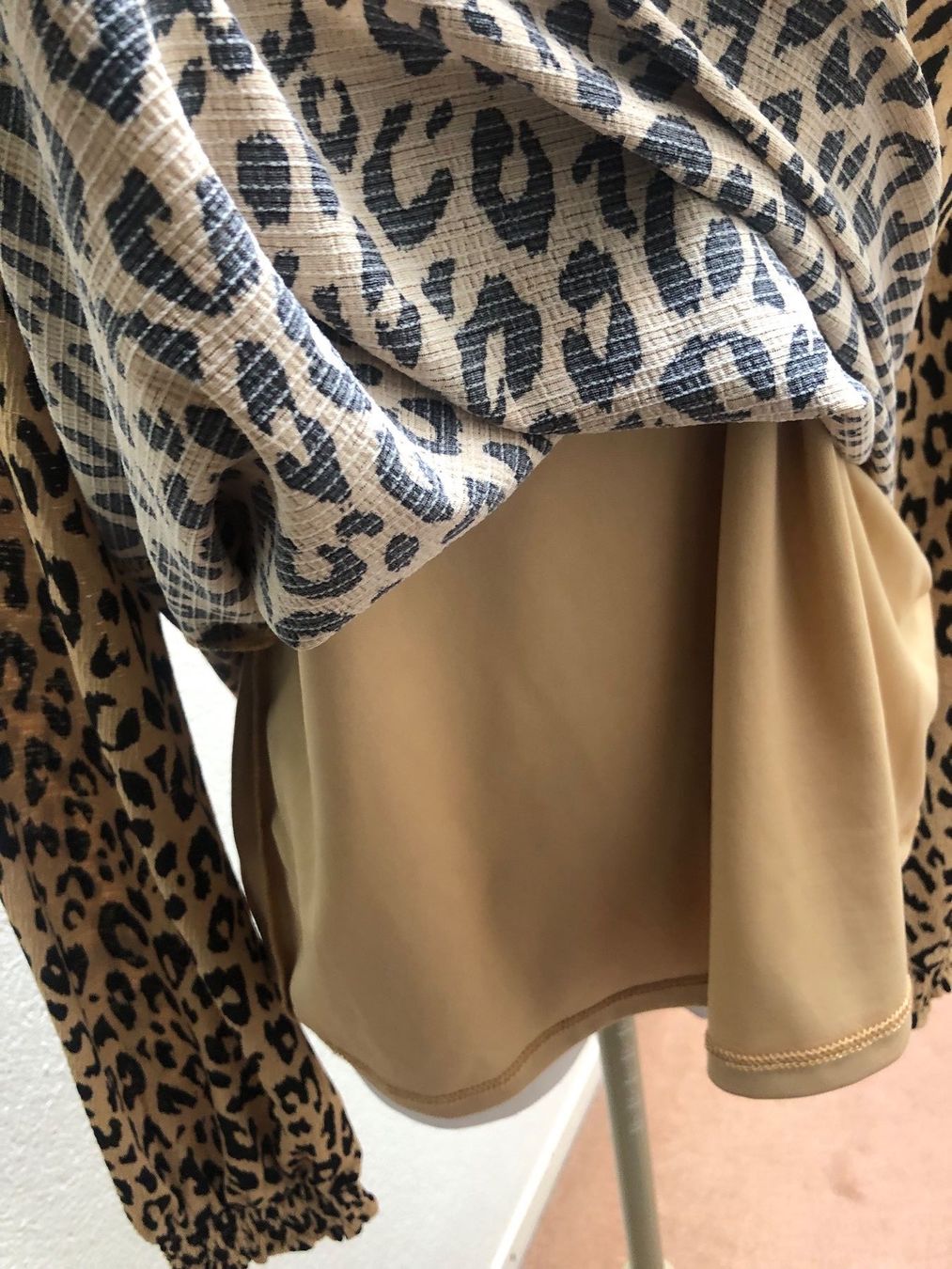 Vila Camicette: VILA Bluse Gr. 40 – Nuovo (secondo la descrizione) da Schaffhausen venduto da Fixier 2