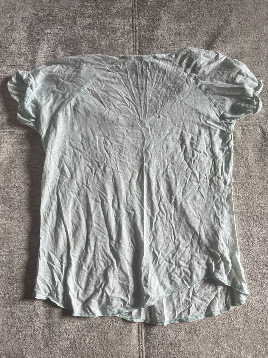 Mango T-shirt: T-shirt Mango Jeans, taille S, turquoise clair, coton – Usato da Lausanne venduto da Stephaniesdressing 8
