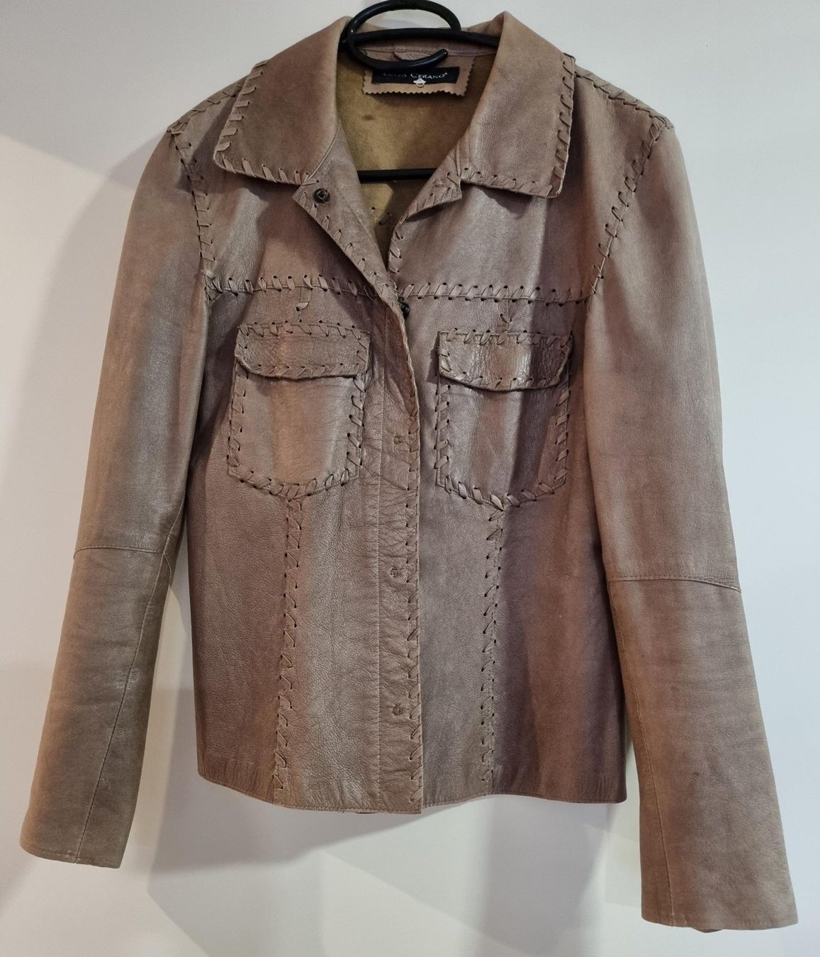 Luisa Cerano Giacche: Luisa Cerano Lederjacke – Nuovo (secondo la descrizione) da Uetliburg SG venduto da mafrey63 1