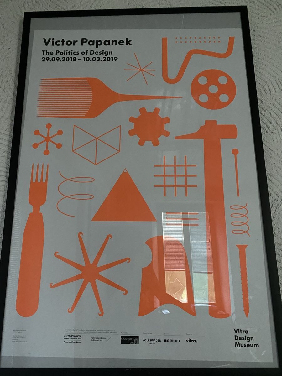 Foto & Immagini: Affiche Victor Papanek – Usato da Moutier venduto da Happyvidedressing 1