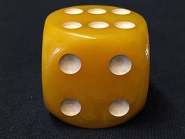 Vintage DDR Würfel Bakelit Catalin 4.5cm