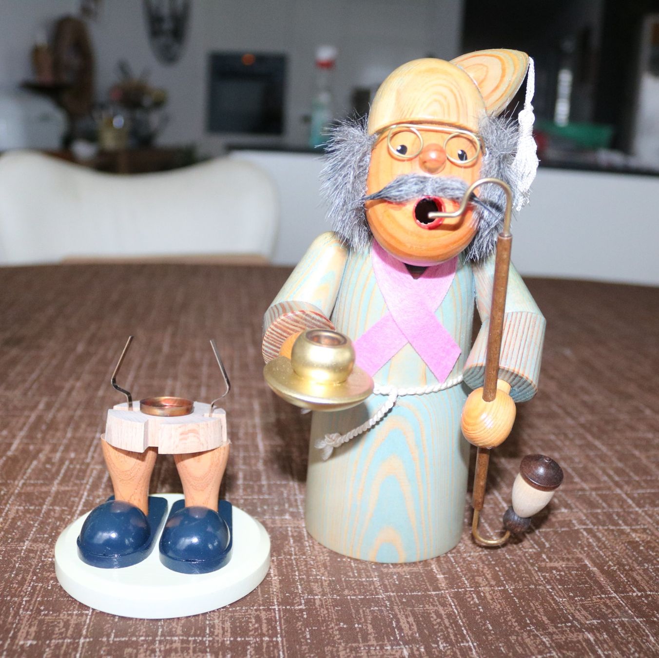 Figurines: Räuchermännchen "Opa" Original Erzgebirge – Neuf avec emballage d'origine à Frick par Beni58 5