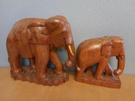 Holz Elefanten, Deko-Set, 1 Stosszahn fehlt beim Grossen