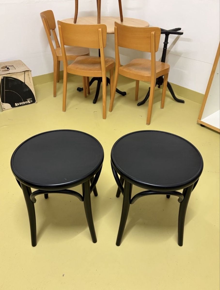 Sgabelli: Hocker von TON, Stühle – Usato da Wohlen AG venduto da Ralf2000 2