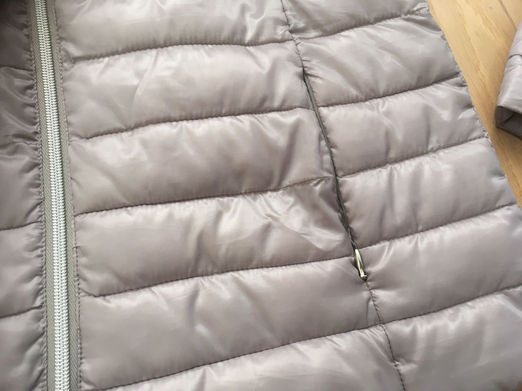 Jacken: Super Light Jacke Gr. 40-42 – Neu (gemäss Beschreibung) aus Gächlingen von Tara_devi 1