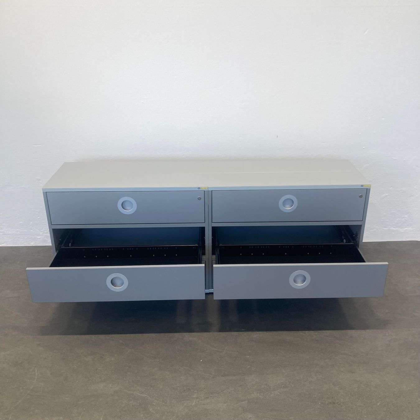 Cassettiere: Denz D3 Schubladen-Sideboard Anthrazit - 1600mm - ohne – Usato da Schönenwerd venduto da mcofficeshop 1