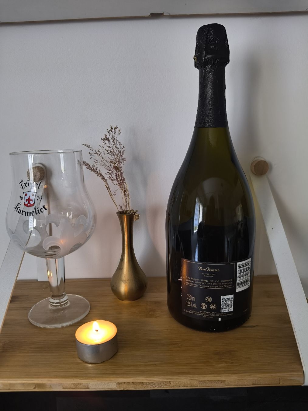 Vino: Dom Pérignon 2017 – Nuovo (secondo la descrizione) da La Chaux-de-Fonds venduto da ChampagneDeLuxe 1