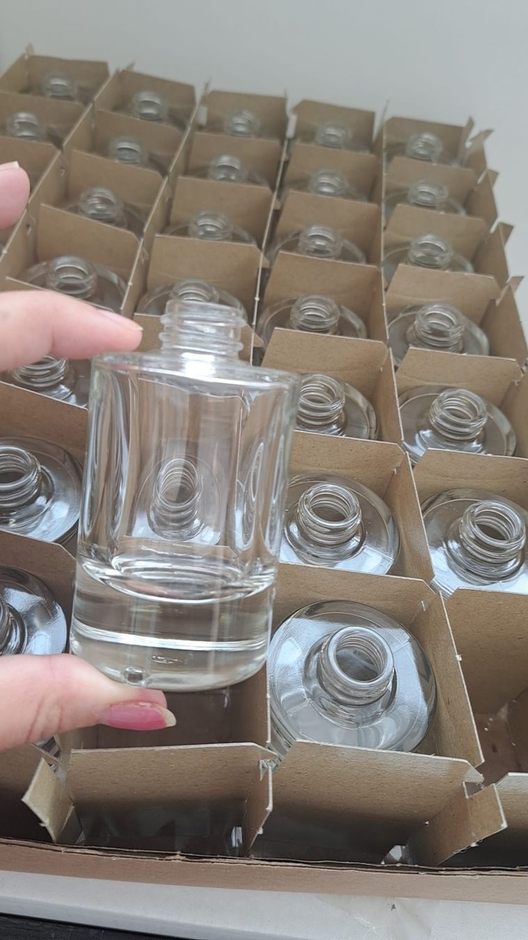 Tutte le decorazioni: 13x35 Deko Glasflaschen in Verpackung – Nuovo e nell'imballaggio originale da Wabern venduto da inf_wf8d