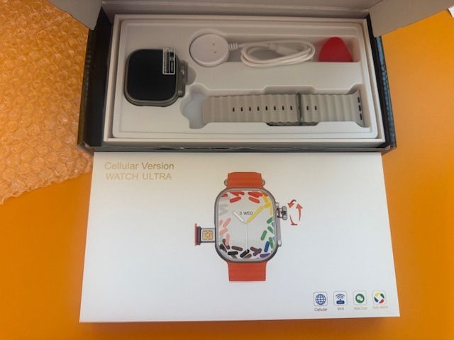 Smartwatch: Watch Ultra  (Cellular Version)  *** – Neu und originalverpackt aus Zürich von Fifa 1