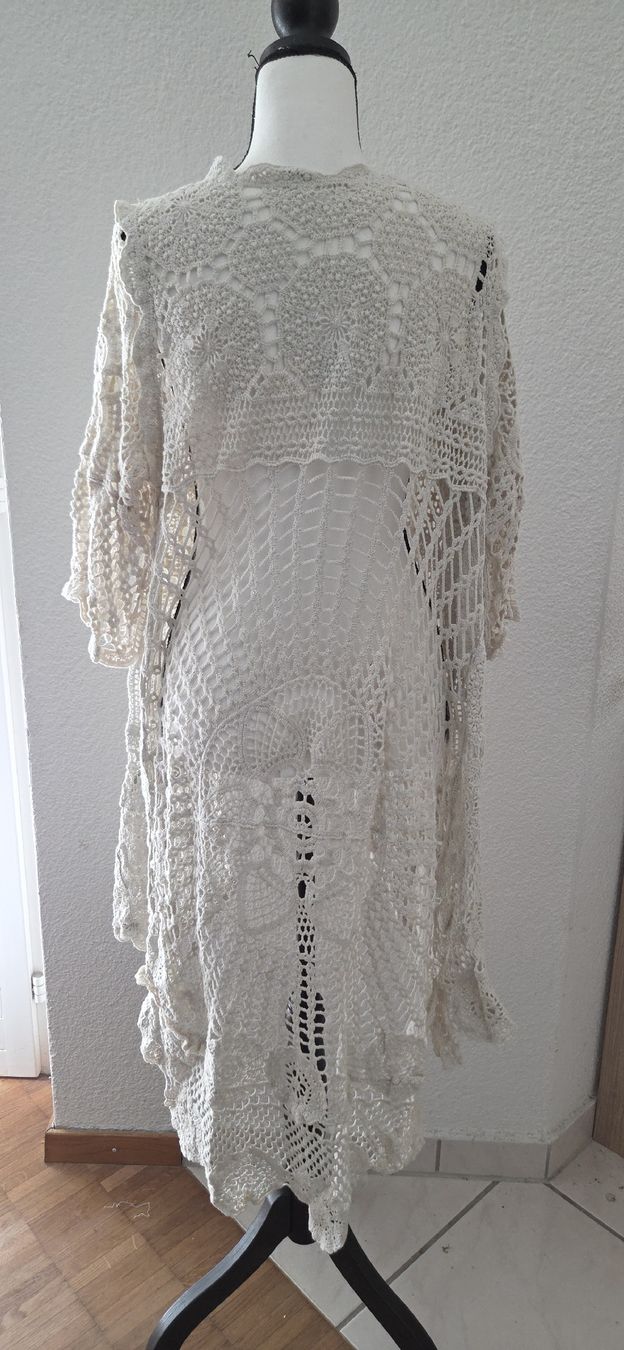 Giacche: Gehäkelte Sommerjacke, Gr. L – Usato da Näfels venduto da CH.Kchlineknopf 1