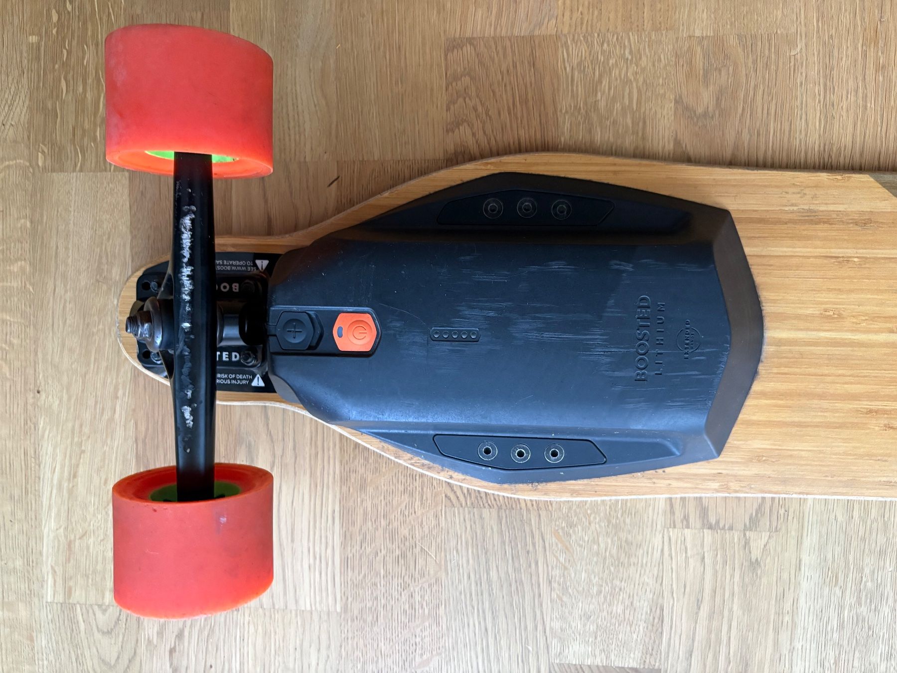 Skateboards: Boosted Elektro Board Longboard Extended Range 2 Akkus – D'occasion à Bern par Kevin-18 2