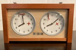 Analoge Schach Uhr Ruhla Garde - Vintage