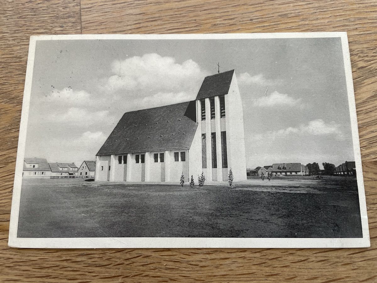 Cartoline postali: Ungarn - Deutsche Kirche St. Stephan – Usato da Roggwil TG venduto da Lphila