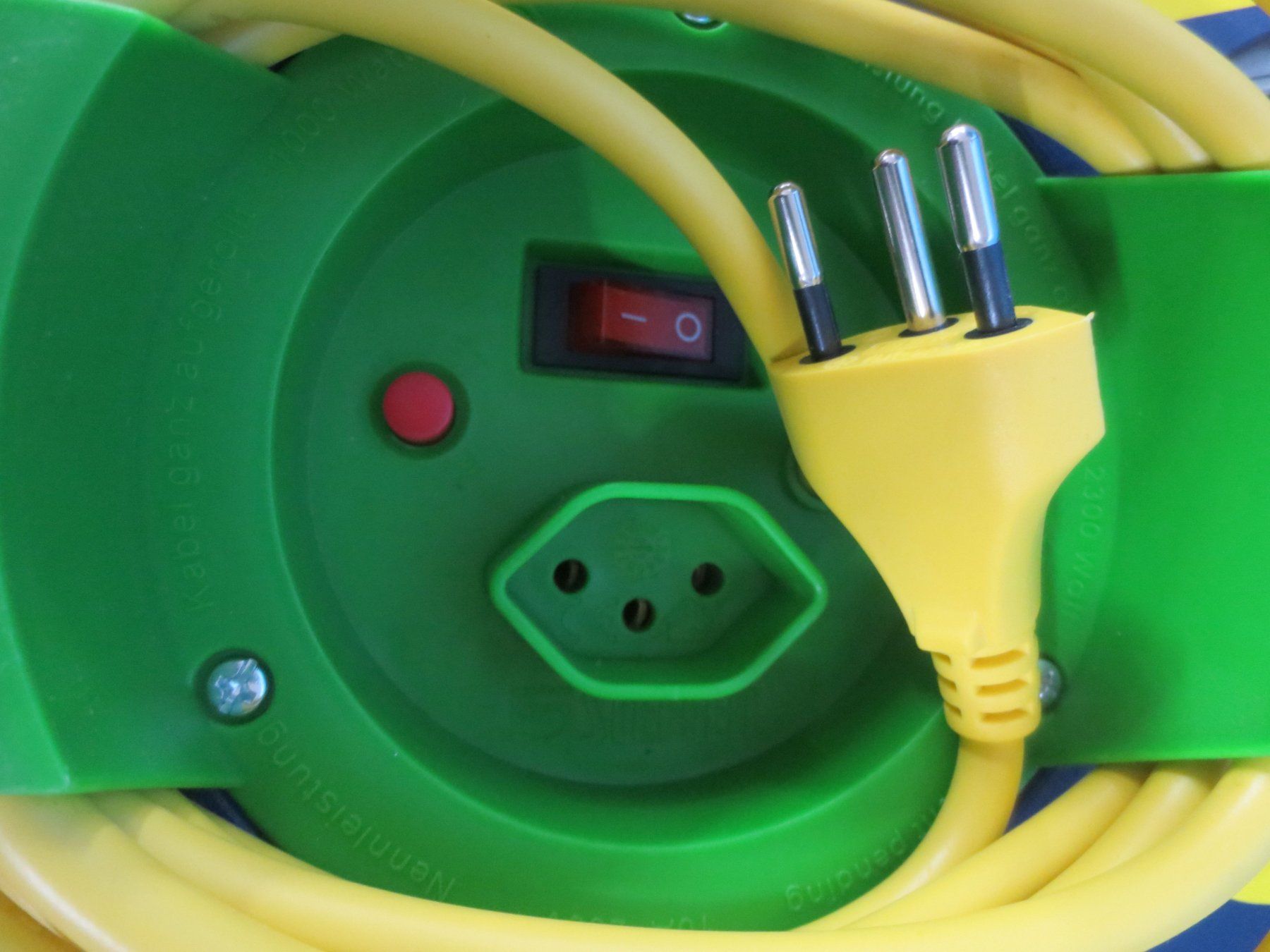Cavi: 40m Loop Garten Kabelrolle von Steffen mit 2 x T13 Stecker – Nuovo (secondo la descrizione) da Sulz LU venduto da Elektrofachverkauf 5