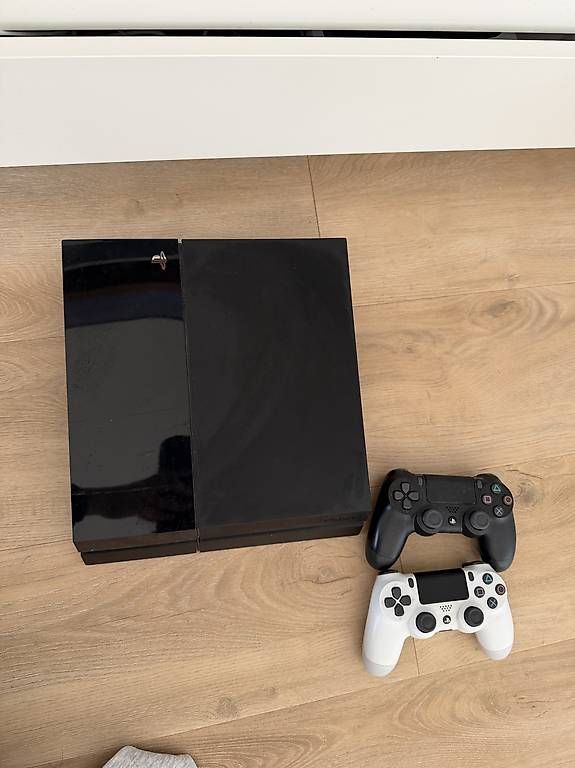 Console: Playstation 4 – Usato da Adlikon b.Regensdf venduto da giuuuuu