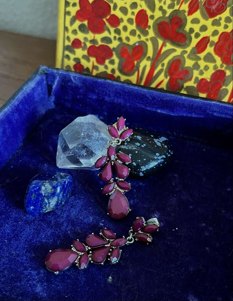 Orecchini pendenti & Orecchini a lobo: Modeschmuck Tropfen Ohrringe, dunkelrot, festlich – Usato da Zürich venduto da Klimbim87 1
