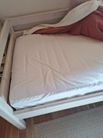 Bett inkl Matratze + Milbenschutz