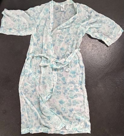 H&M Morgenmantel Sommerlich Gr. S mit Blumenmuster