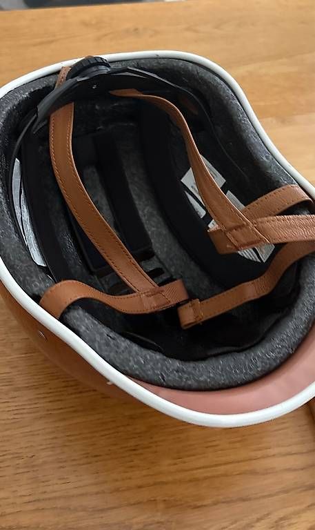 Helme: Thousand Helm Bronze  – Gebraucht aus Rüschlikon von kat_td6h 1