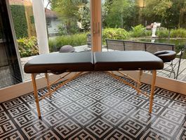 KELLNESS Smart Portable Massageliege, inkl. Tasche & Zubehör