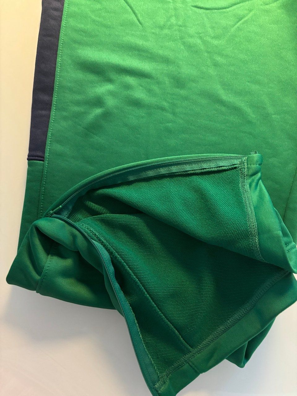 Nike Pantaloni: Nike Trainingshose – Nuovo (secondo la descrizione) da Eglisau venduto da SAM240186 4