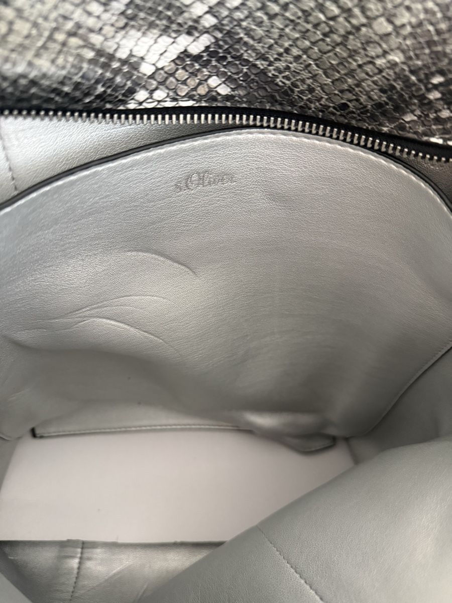S.Oliver Taschen für Damen: schwarze Handtasche in Schlangenoptik – Neu (gemäss Beschreibung) aus Märstetten von M.Wiget 2