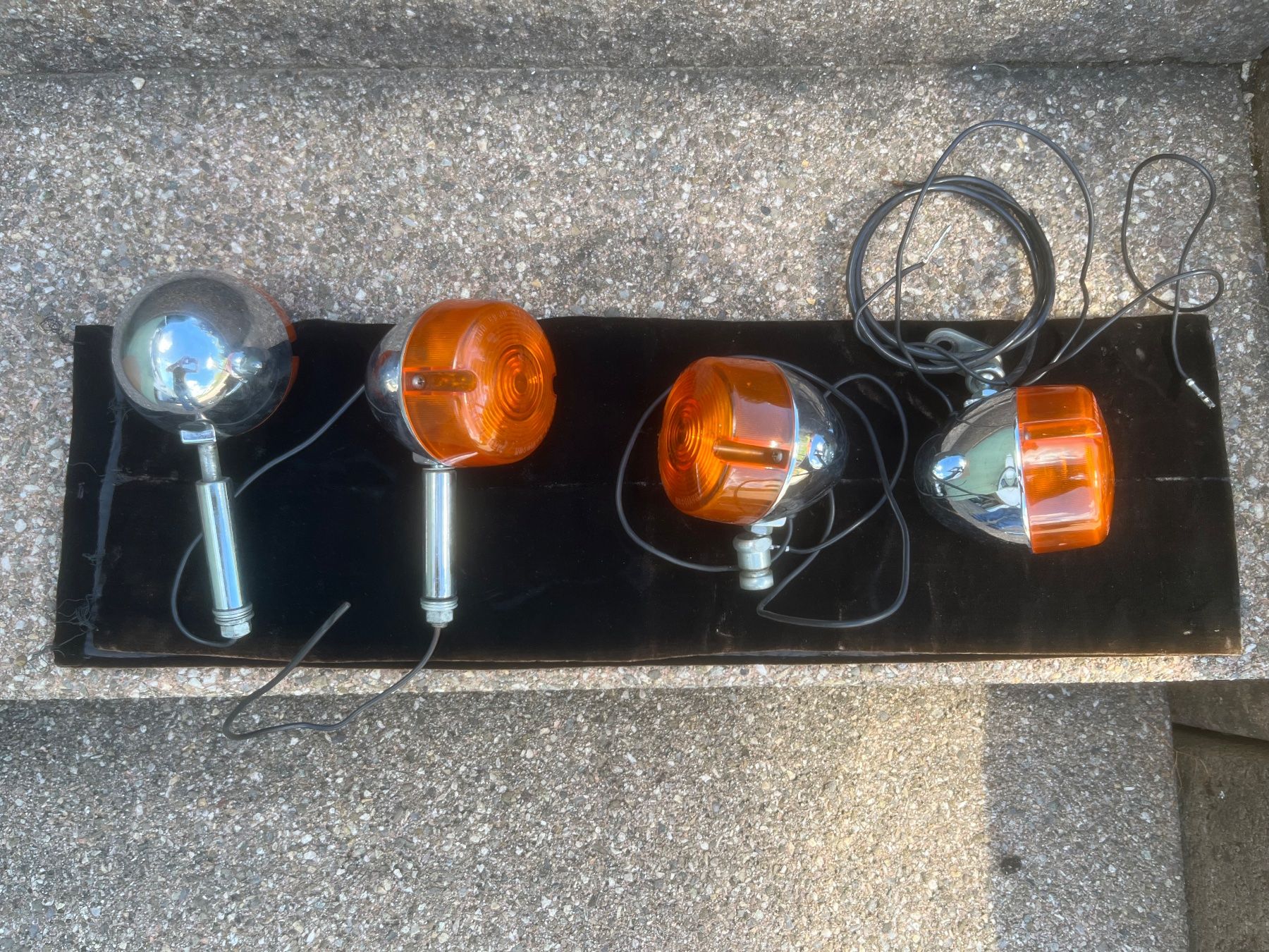 Harley-Davidson Tutti i ricambio per moto: Harley Davidson Blinker – Usato da Magden venduto da Hornet2 2