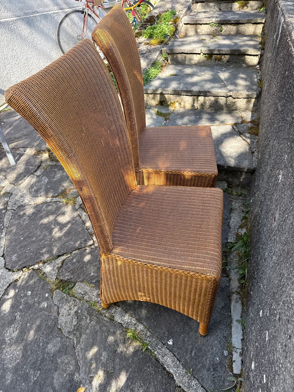 Chaises: Lot 2 chaises Vintage – D'occasion à St imier par sav_bjf9 6