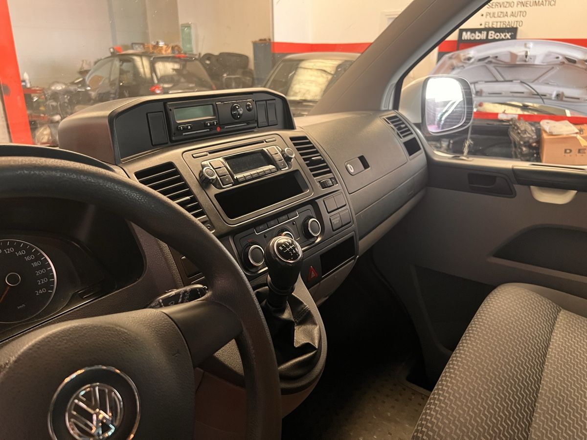 VW Automobili: VW T5 caravelle 9 posti collaudato – Usato da Caslano venduto da gio_c9kd 5